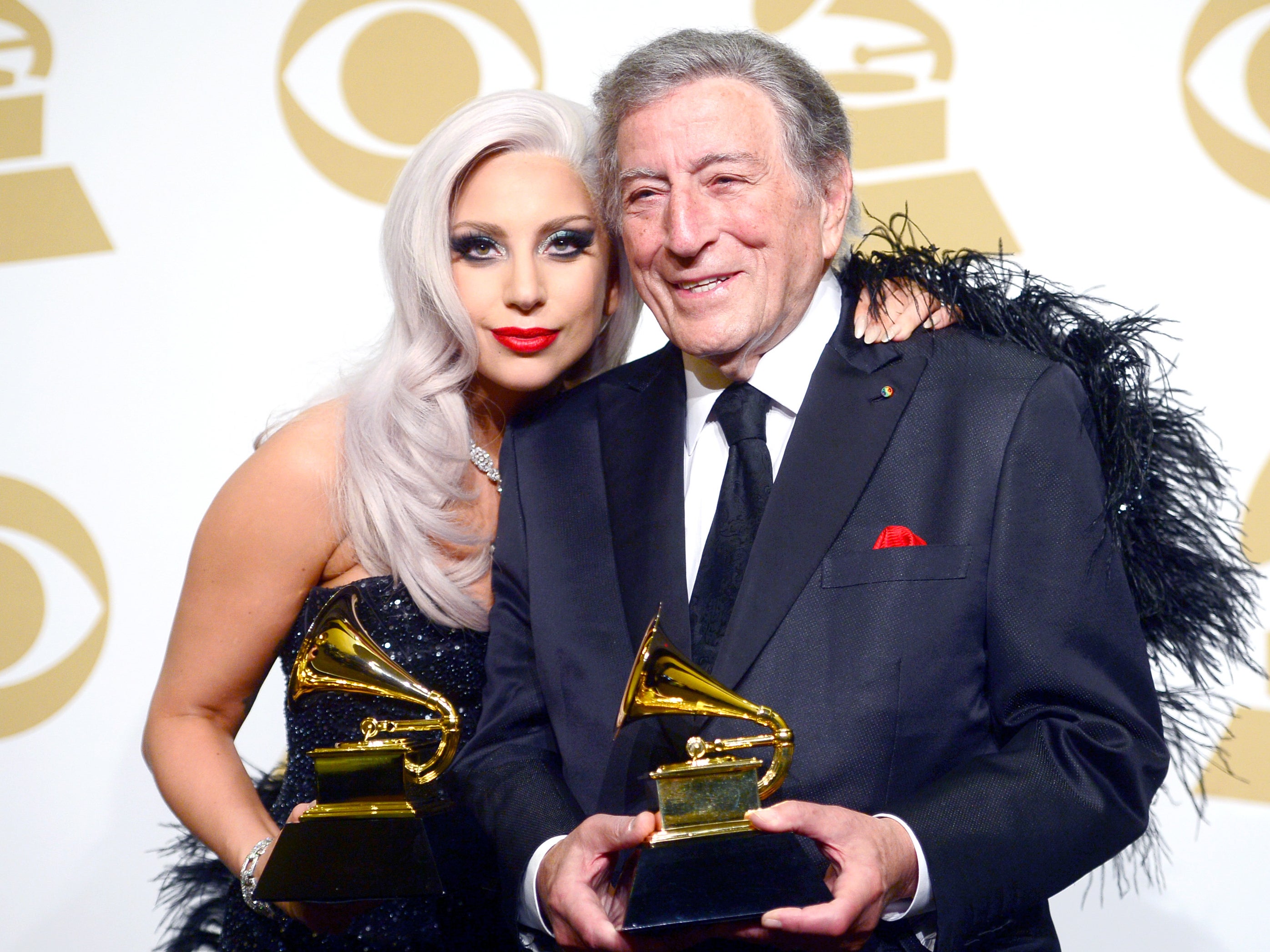 Lady Gaga y Tony Bennett en los Grammy en 2015