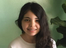 Alicia Navarro, una adolescente que desapareció hace casi 4 años, se presenta en estación de policía
