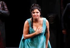 La soprano Anna Netrebko demanda a la Ópera Metropolitana de Nueva York