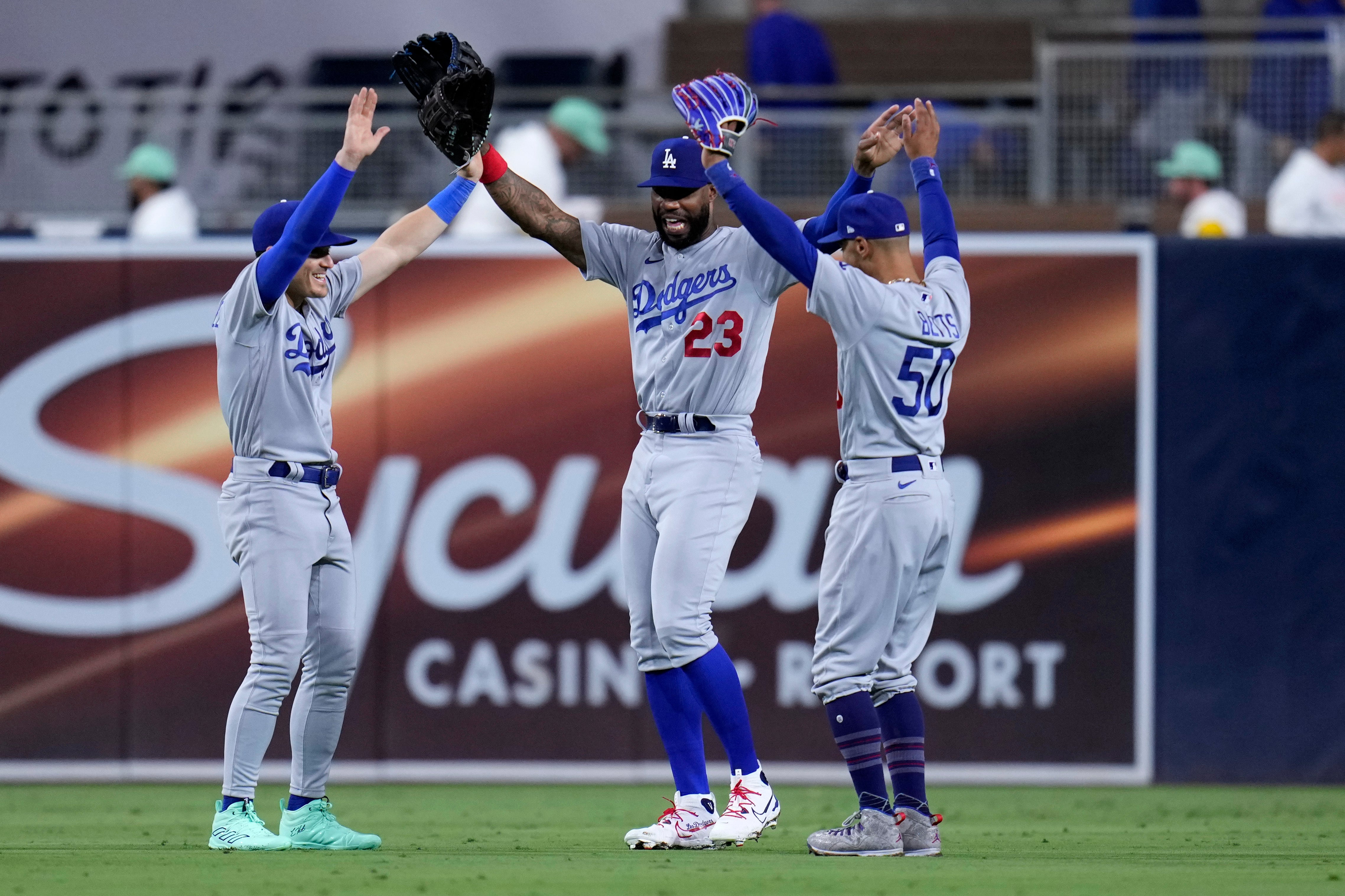 DODGERS-PADRES