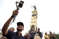 El Salvador: Al debilitarse la libertad de prensa, crece el poder de los influencers pro-Bukele