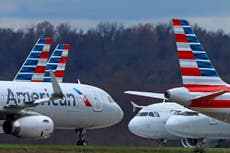 EEUU multa a American Airlines por decenas de retrasos en tierra
