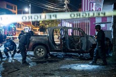 Ataques con explosivos en dos puentes se suman a ola de atentados en Ecuador