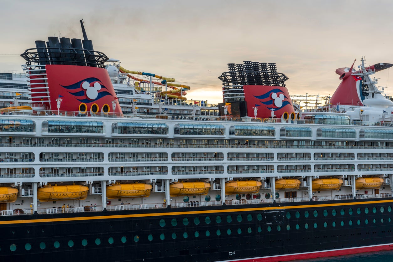 El Disney Wonder viajaba en un itinerario de cinco días, de un solo tramo, desde Melbourne hasta Auckland
