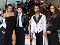 Priyanka Chopra elogia a su esposo Nick Jonas en medio de rumores de divorcio entre Joe Jonas y Sophie Turner