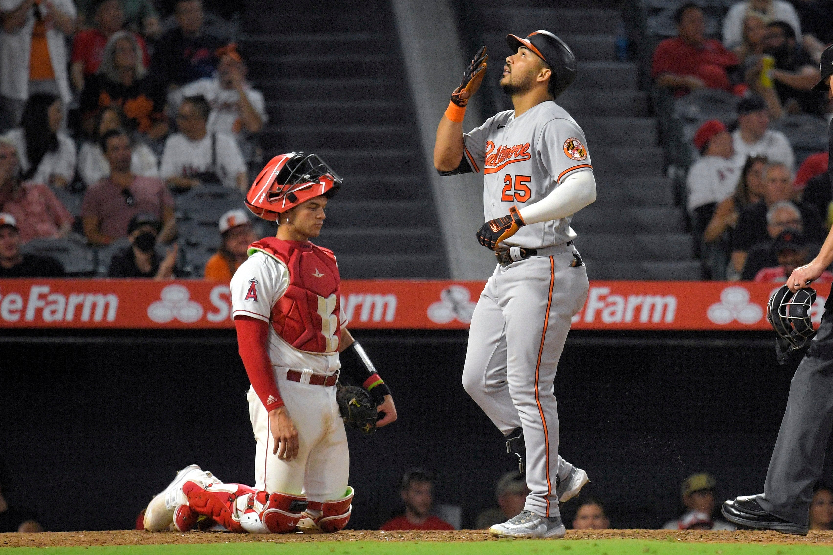 ORIOLES-ANGELINOS