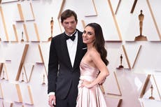 Kutcher y Kunis se disculpan por cartas de apoyo a Masterson
