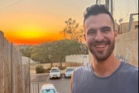 Peleg Oren estaba entre los asistentes al rave en el festival de música en Israel cuando Hamás atacó