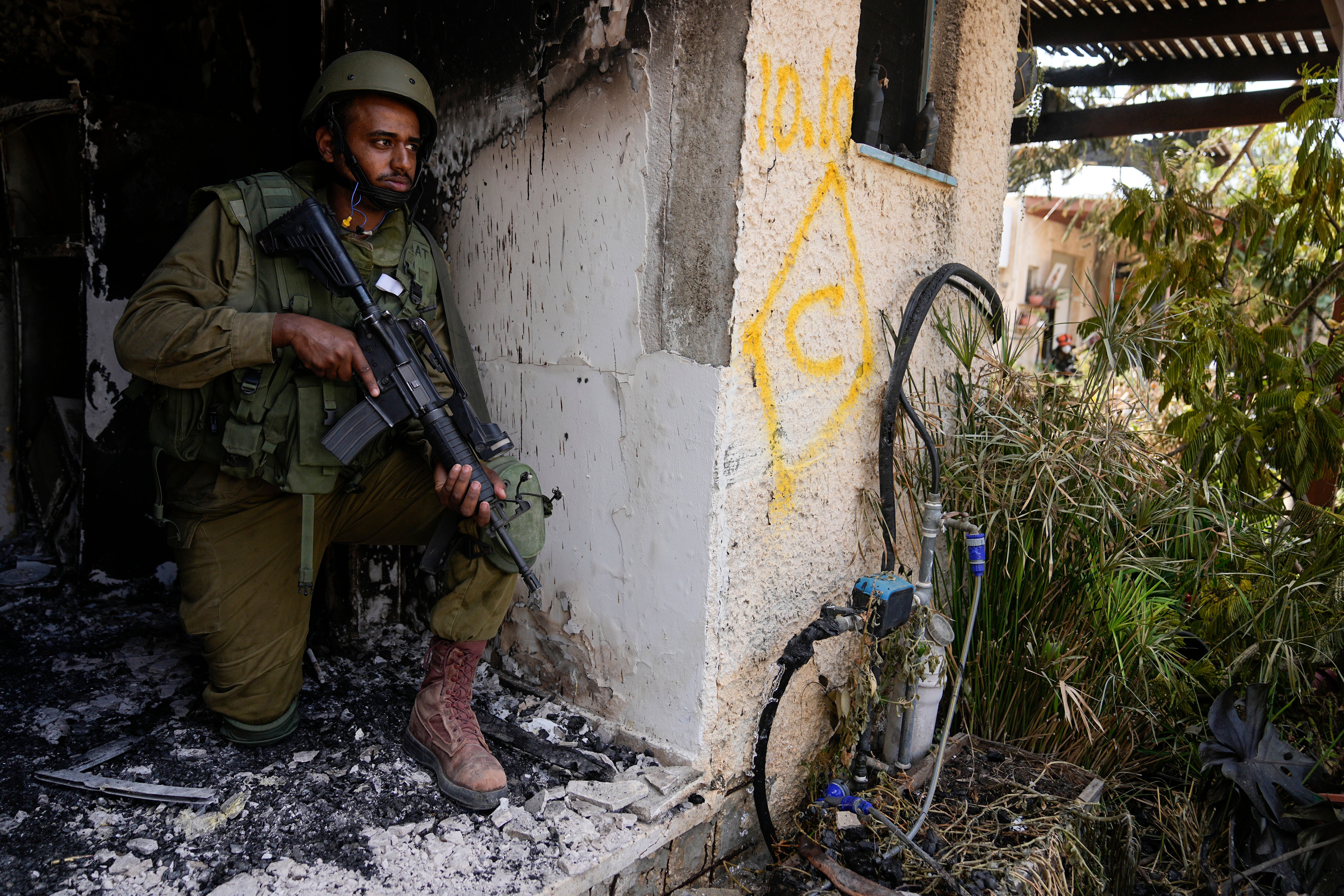 ISRAEL-PALESTINOS ALDEA DESTRUIDA