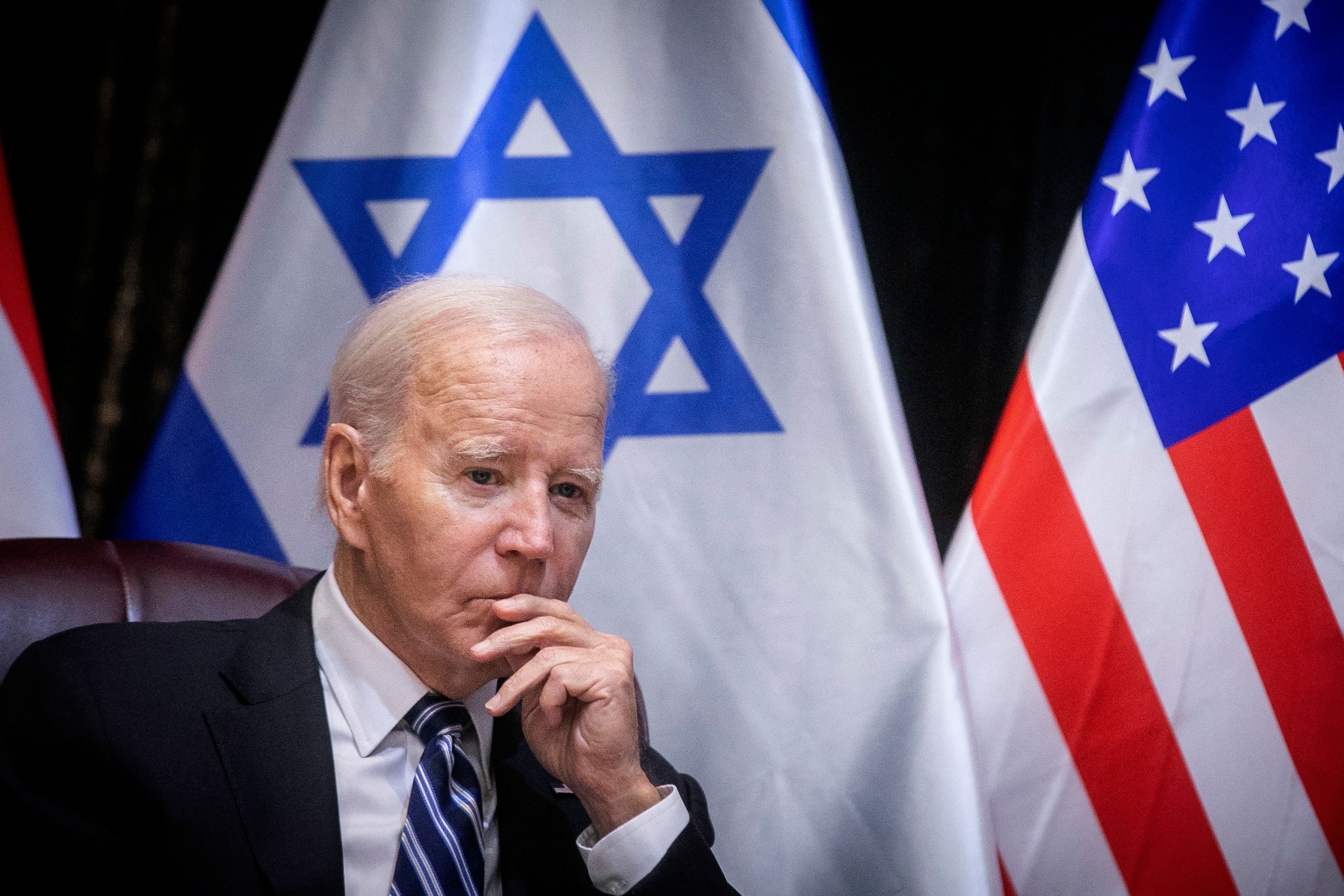 El presidente estadounidense Joe Biden se unió a una reunión del cabinete de guerra durante una visita a Tel Aviv esta semana