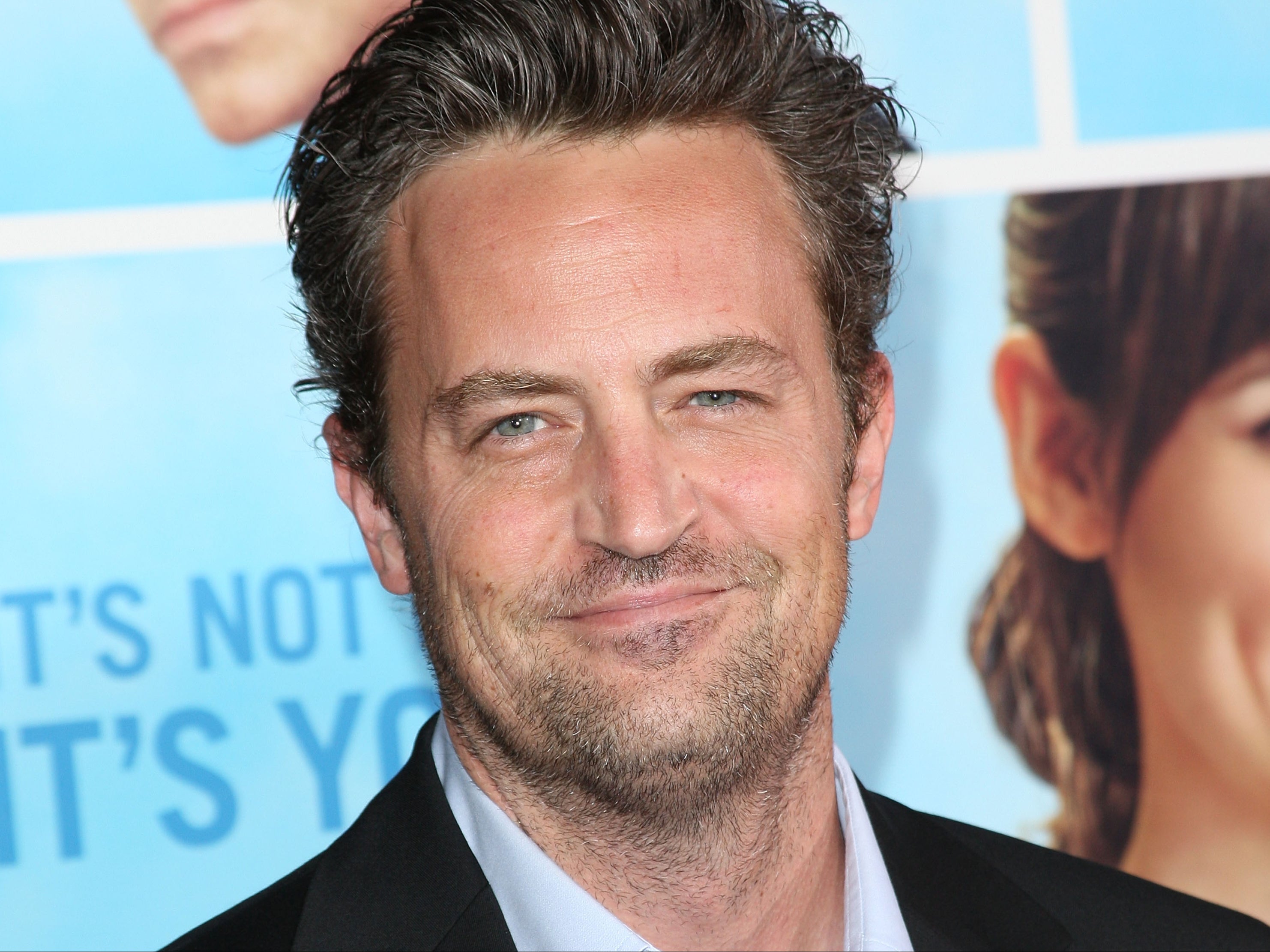 Exprometida de Matthew Perry rinde homenaje a la estrella de ‘Friends’: “Me alivia saber que estás en paz”