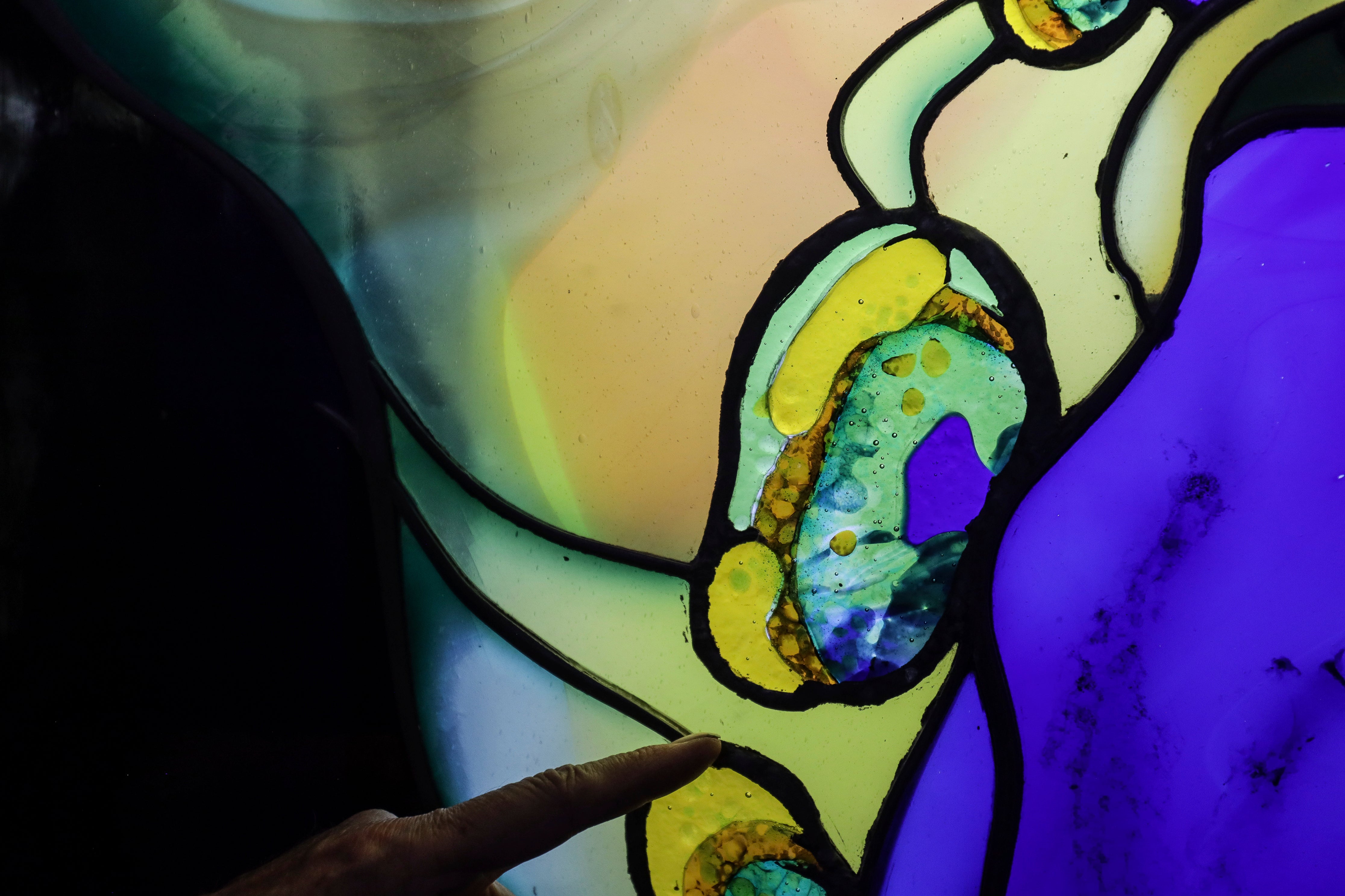 MÉXICO-EL ARTISTA QUE PINTA CON LUZ