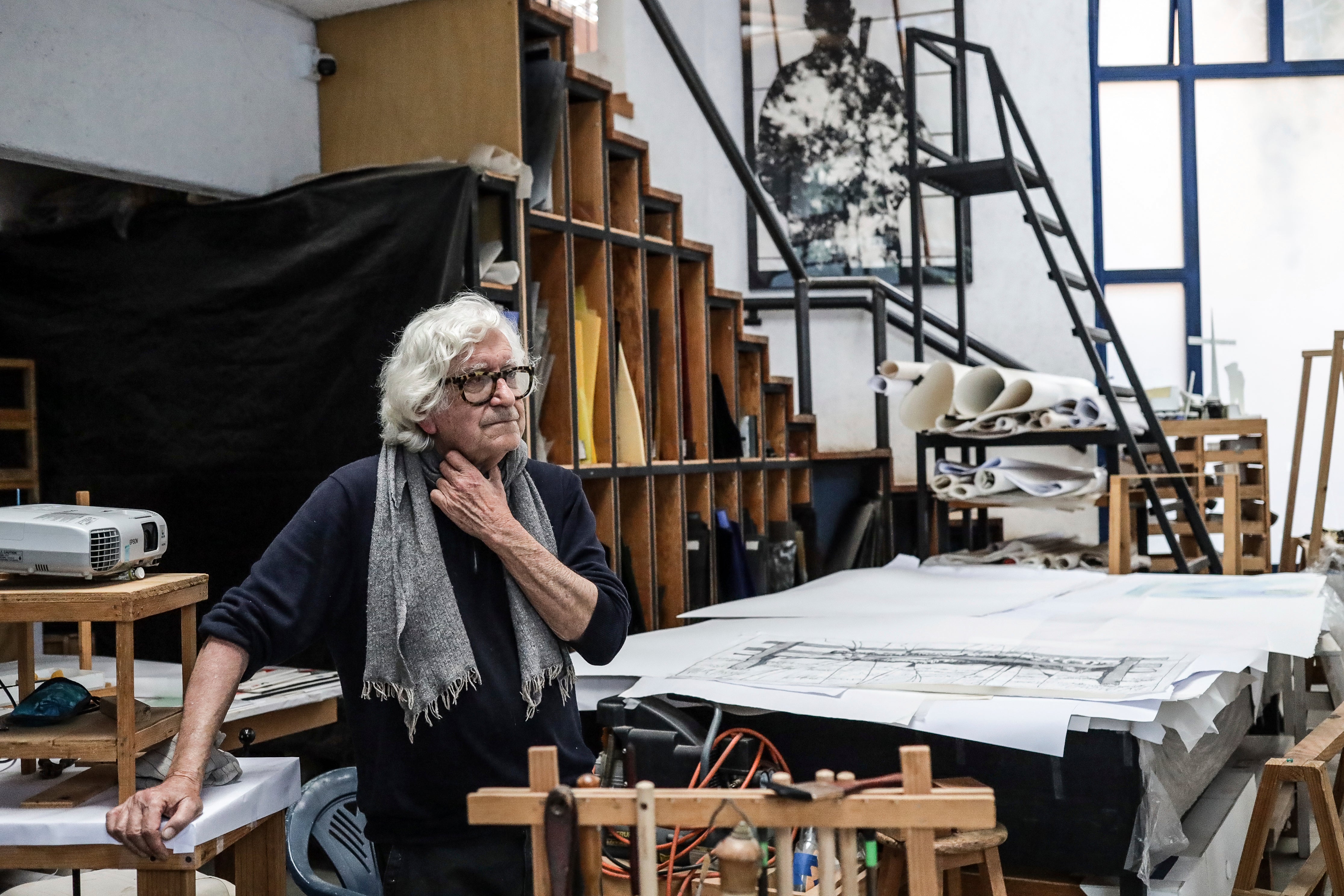 MÉXICO-EL ARTISTA QUE PINTA CON LUZ