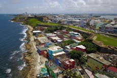 EEUU anuncia plan de paneles solares para hogares de bajos ingresos en Puerto Rico