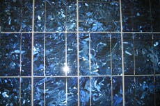 Empresa china bate récord mundial de paneles solares con “material milagroso”