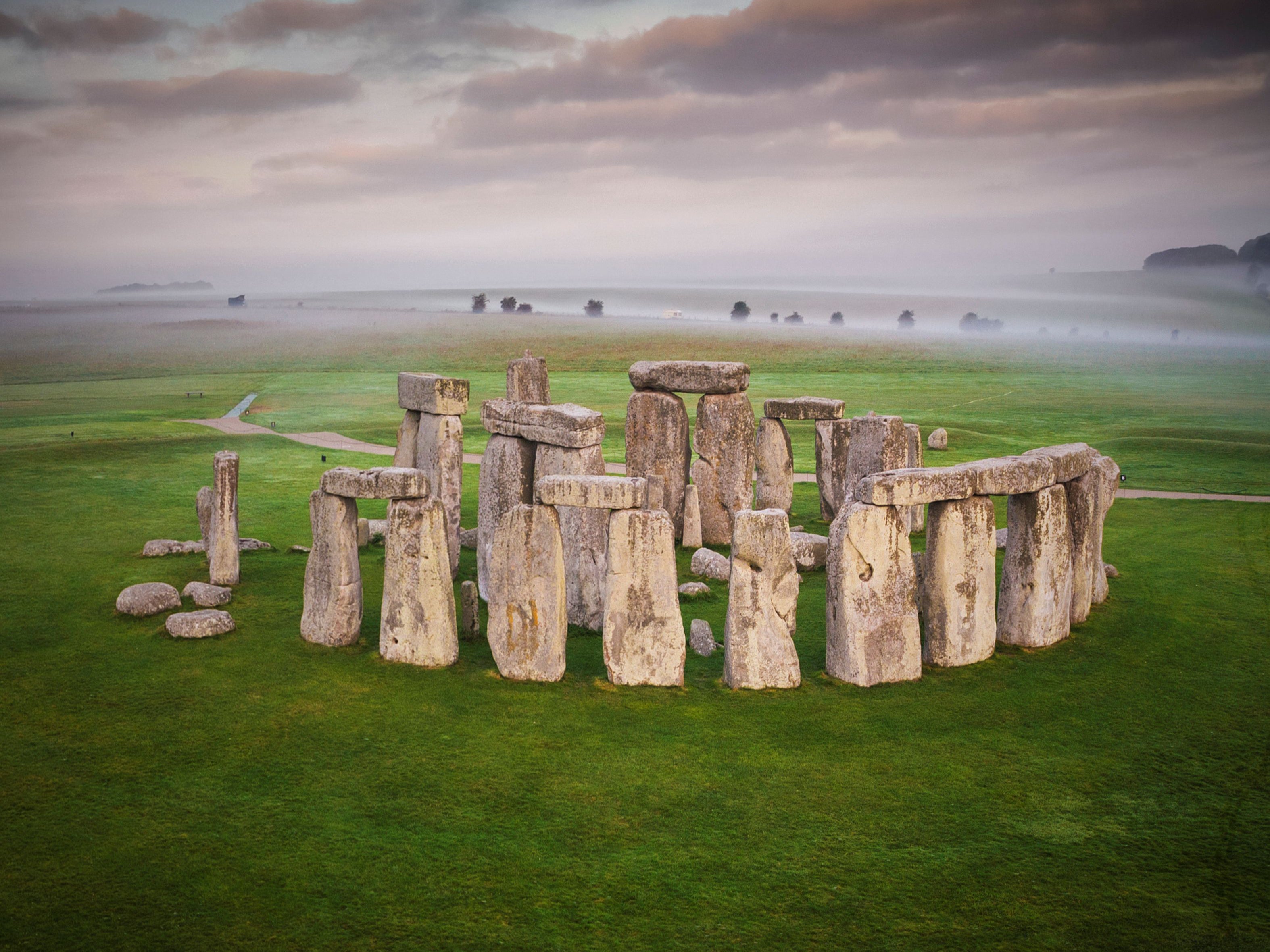 Científicos descubren que la roca más sagrada de Stonehenge es de origen escocés