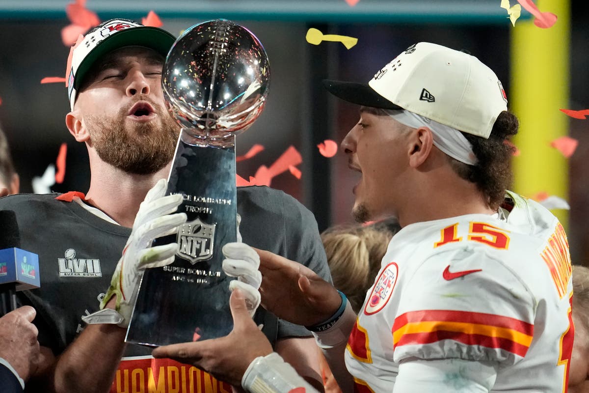 El Kelce Bowl Jason Y Travis Acaparan Atención En Reedición Del Super