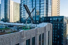 X demanda a grupo activista por reporte sobre contenidos racistas