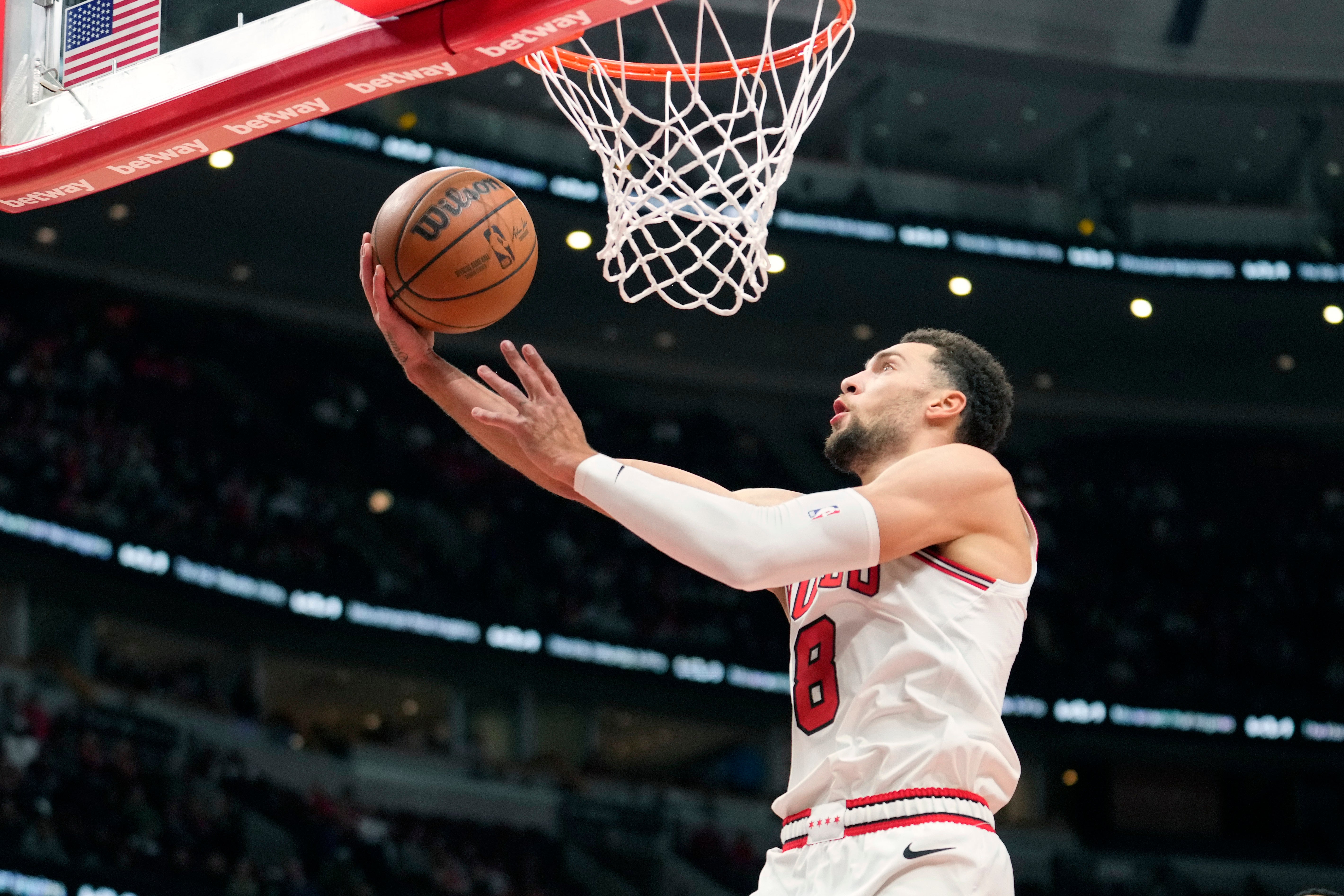 BULLS-LAVINE