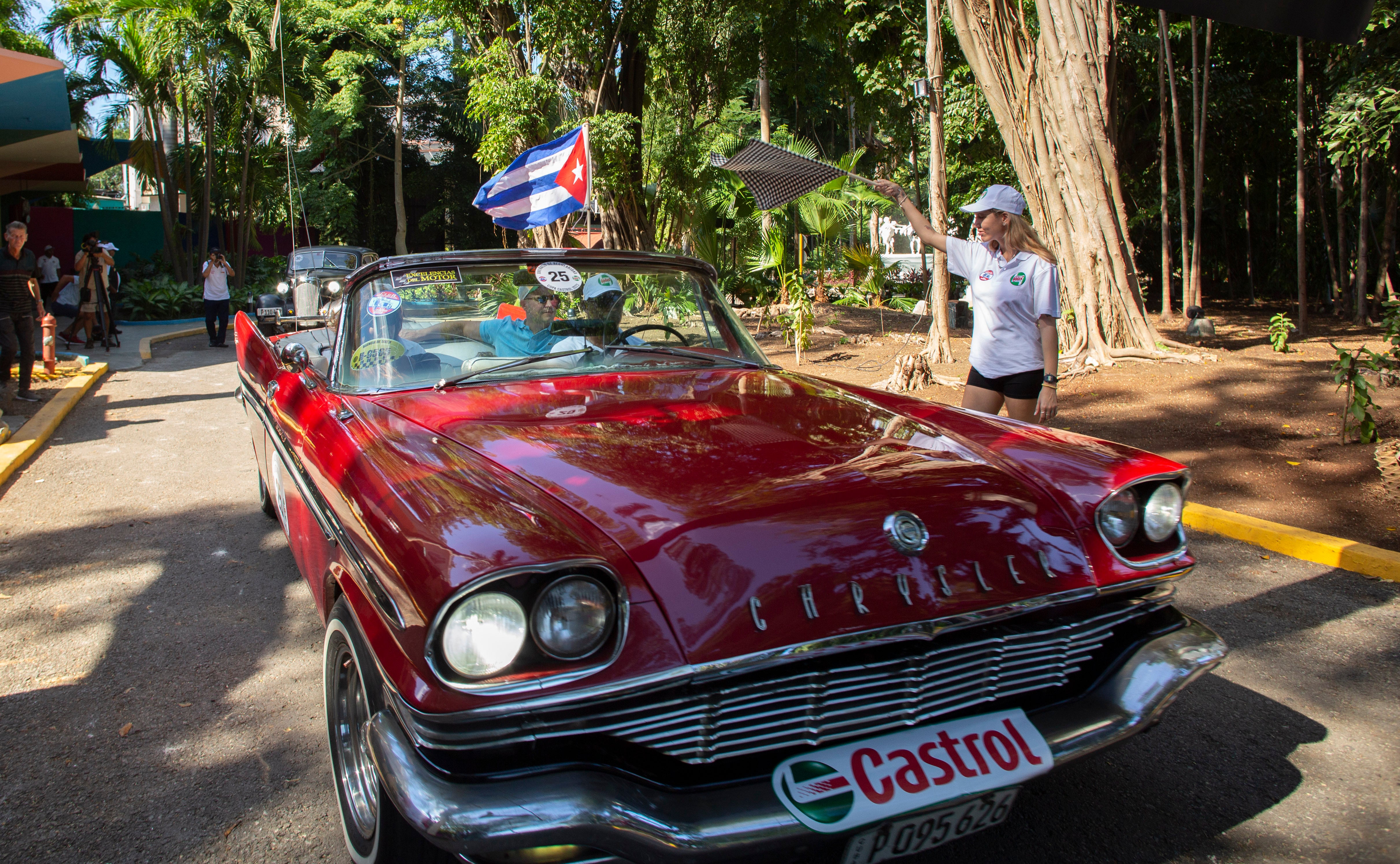 CUBA-AUTOS CLÁSICOS RALLY