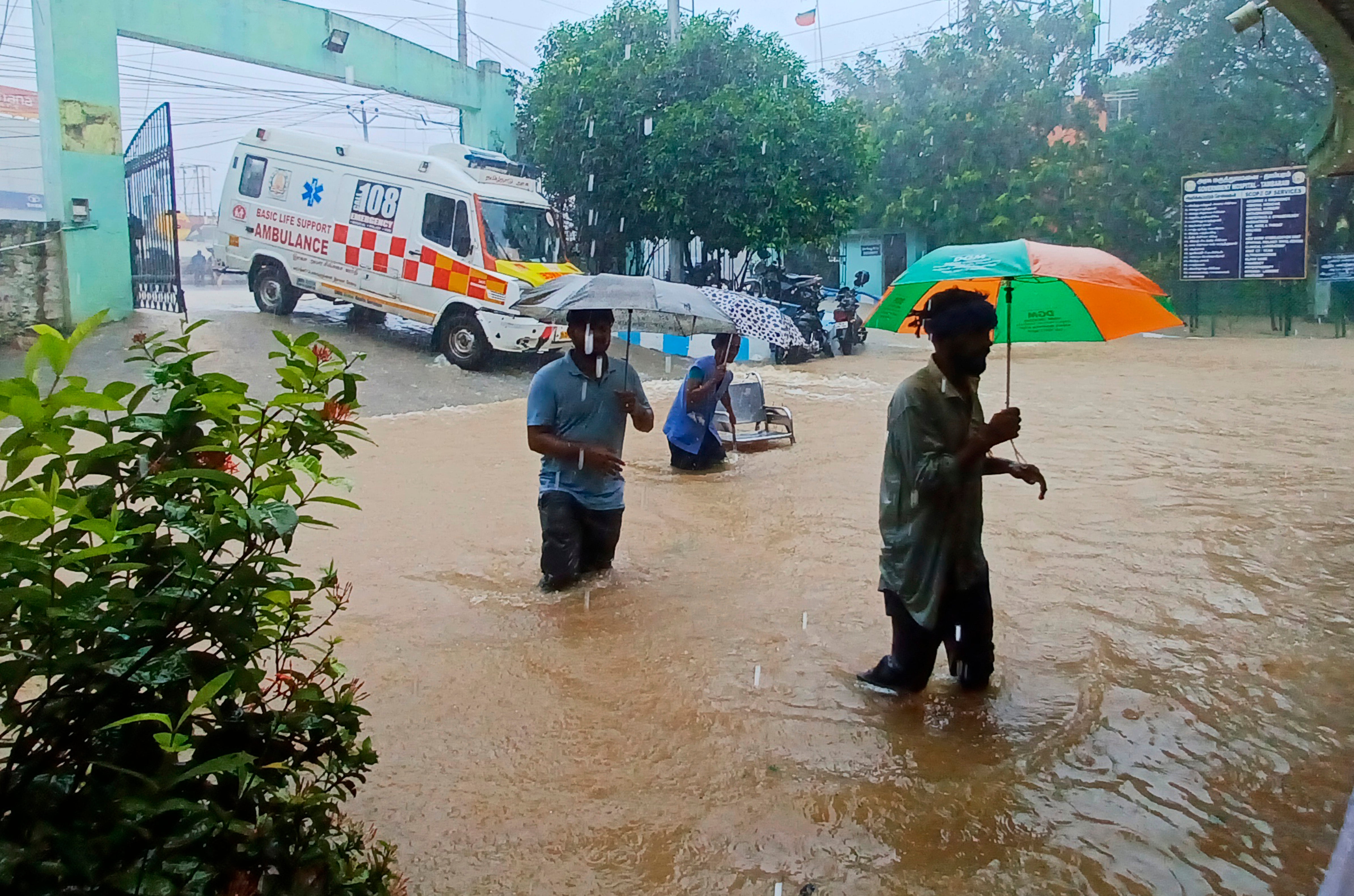 INDIA-TORMENTAS