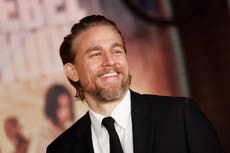 Charlie Hunnam será Ed Gein: ¿está Netflix idealizando a los asesinos en serie?