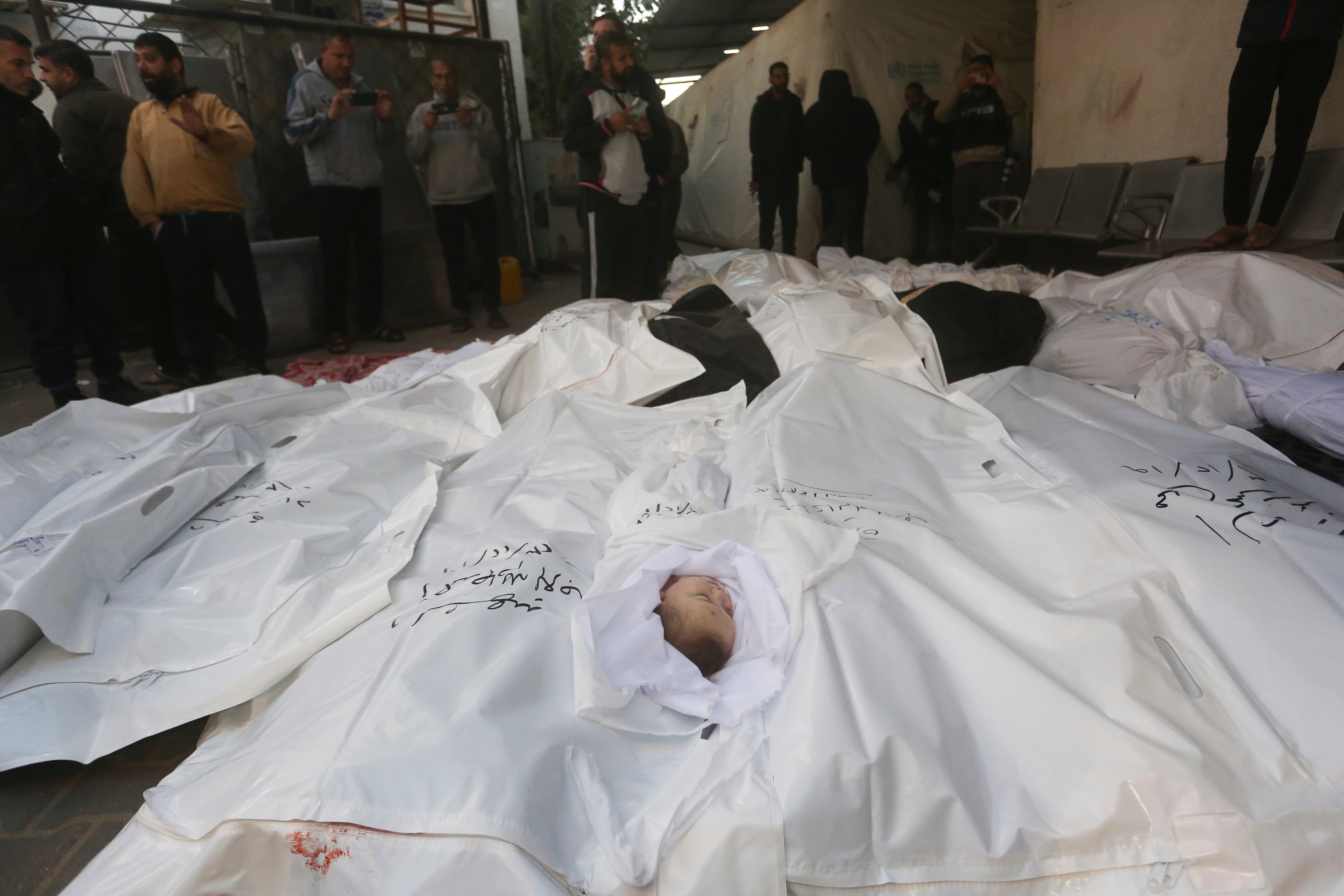 GAZA-BEBA PALESTINA MUERTA