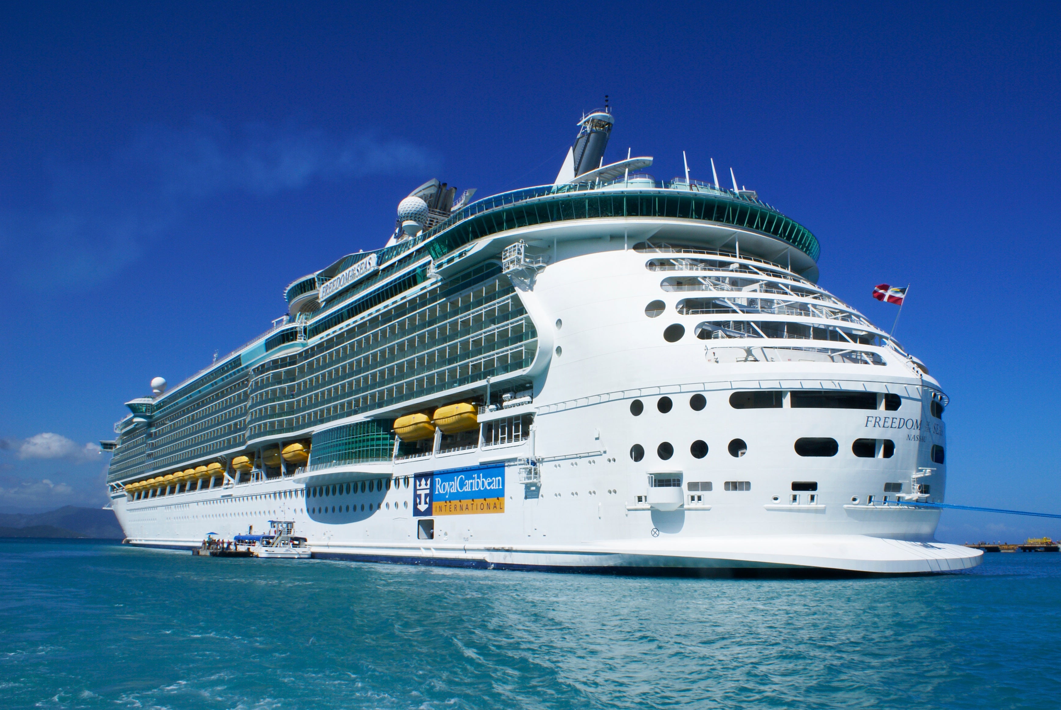 Pasajeros revelan todos los detalles de la vida a bordo del crucero Royal Caribbean