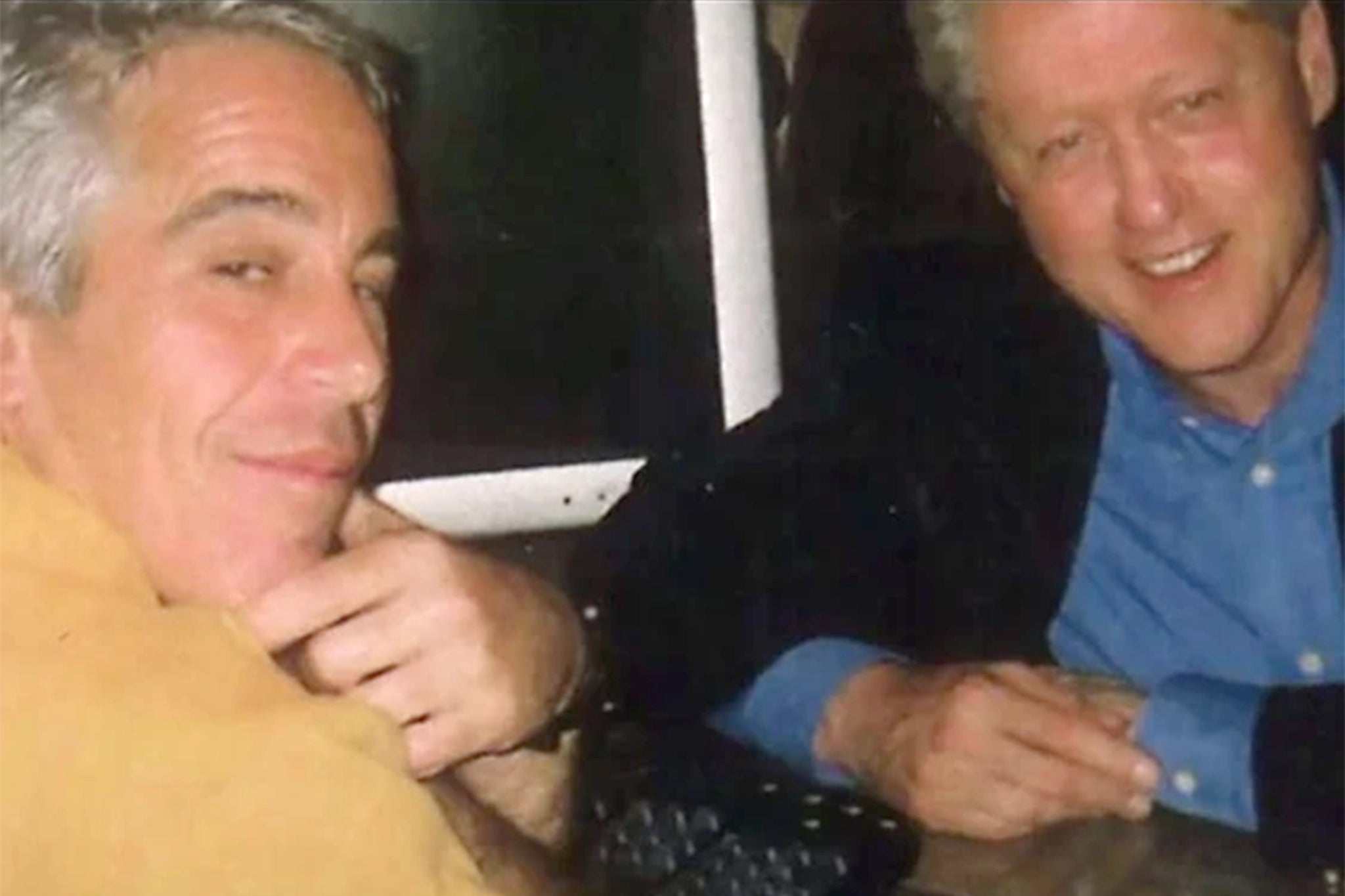 Jeffrey Epstein y el expresidente de los EE. UU., Bill Clinton
