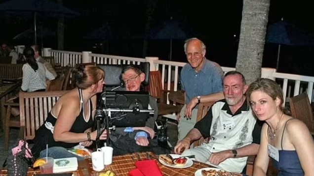 Stephen Hawking asiste a una conferencia en el Caribe organizada por Jeffrey Epstein