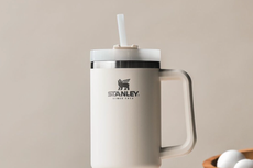 ¿Por qué la gente se ha vuelto fanática de los vasos Stanley?