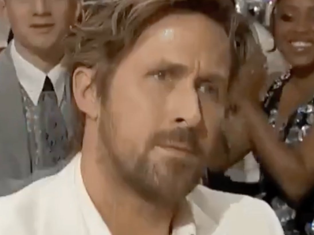 Critics Choice Awards: Ryan Gosling se queda perplejo tras el anuncio de la canción ganadora.