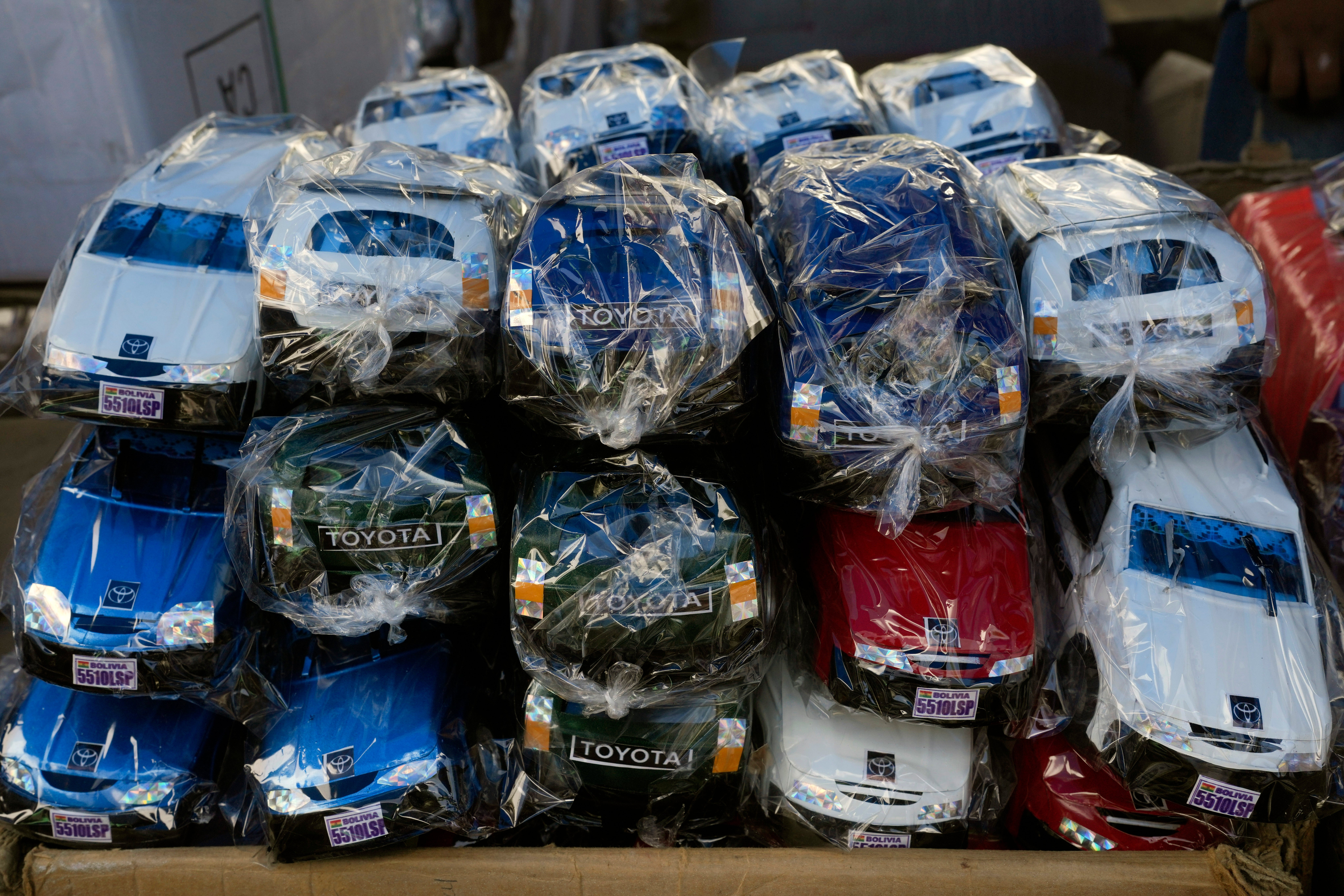 BOLIVIA-PRESOS ARTESANÍAS