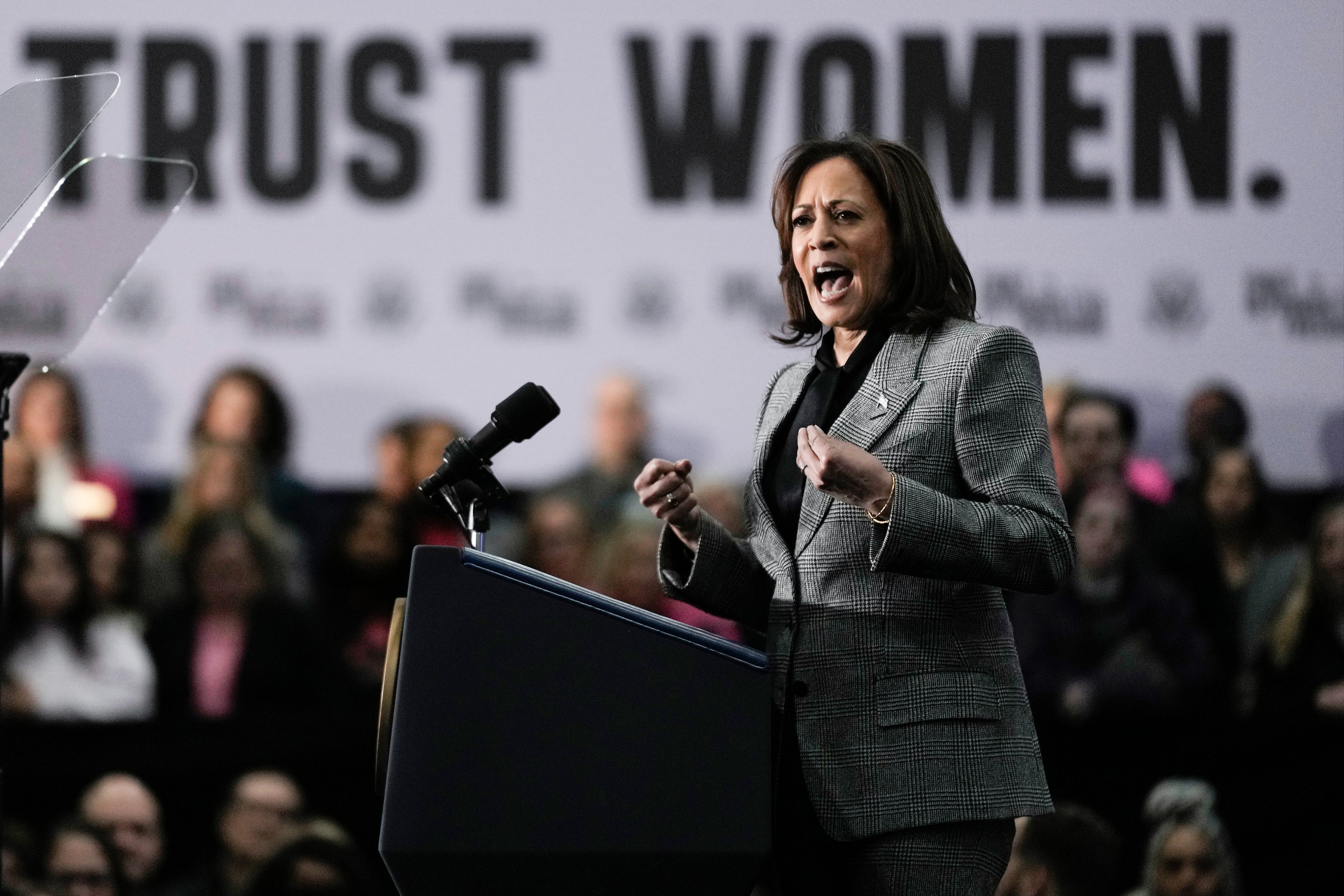 La vicepresidenta Kamala Harris está asumiendo su postura como principal defensora del derecho al aborto de los demócratas en las elecciones de este año