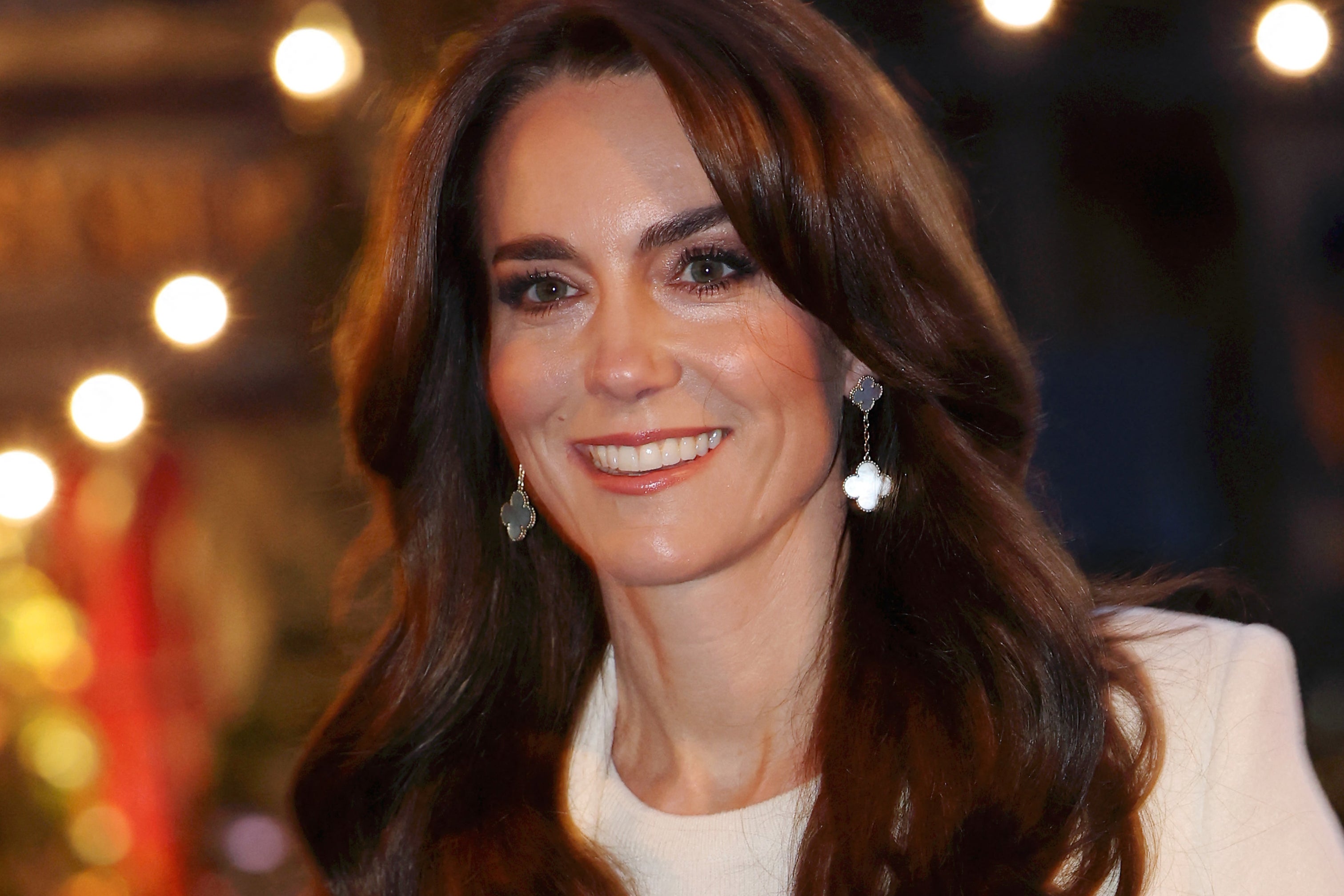 Kate Middleton se recupera después de recibir tratamiento médico