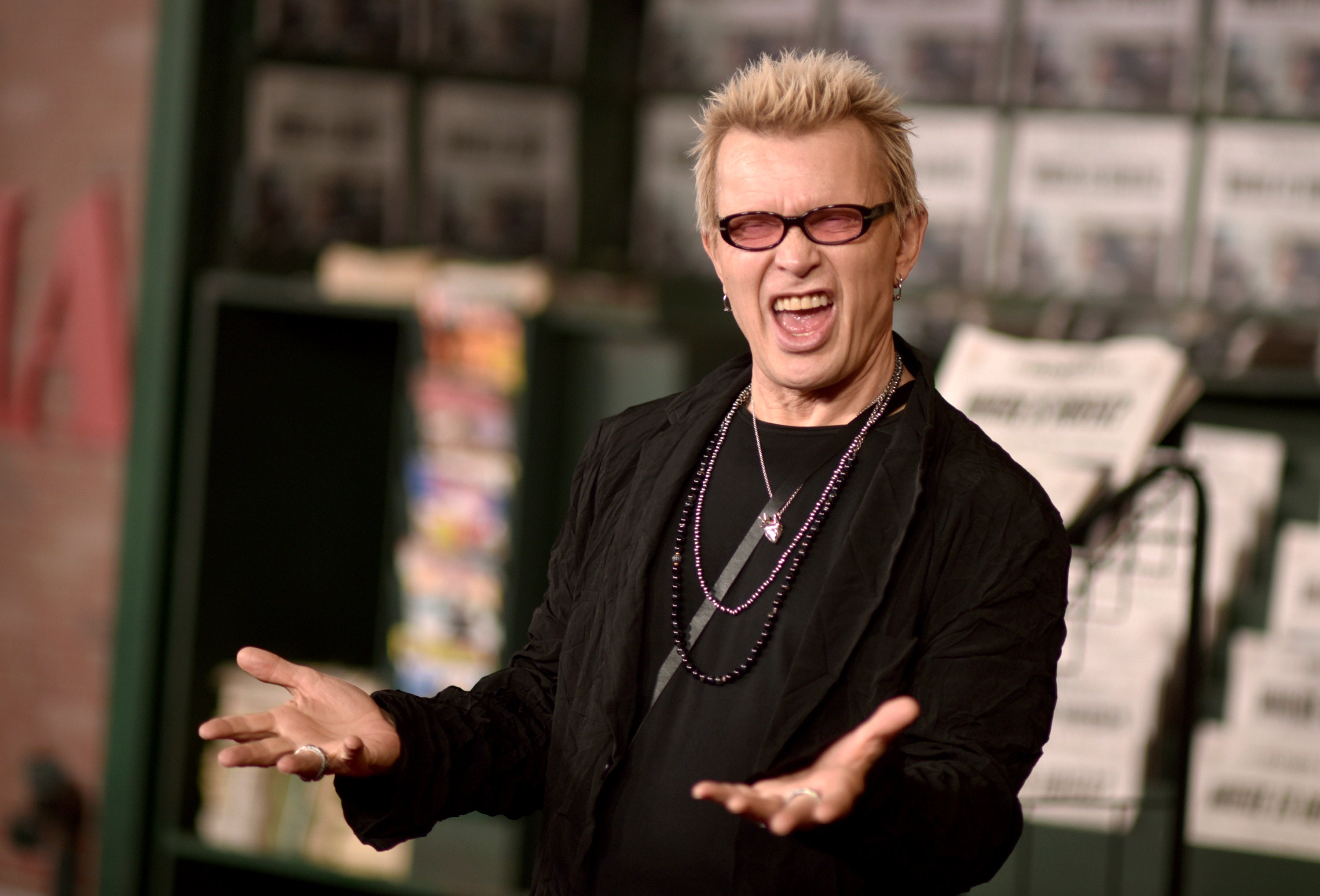 SUPER BOWL-BILLY IDOL