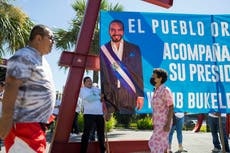 Bukele acapara las miradas mientras busca la reelección en El Salvador a pesar de la constitución