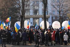 Partido prorruso realiza multitudinaria protesta contra el gobierno en la capital de Moldavia