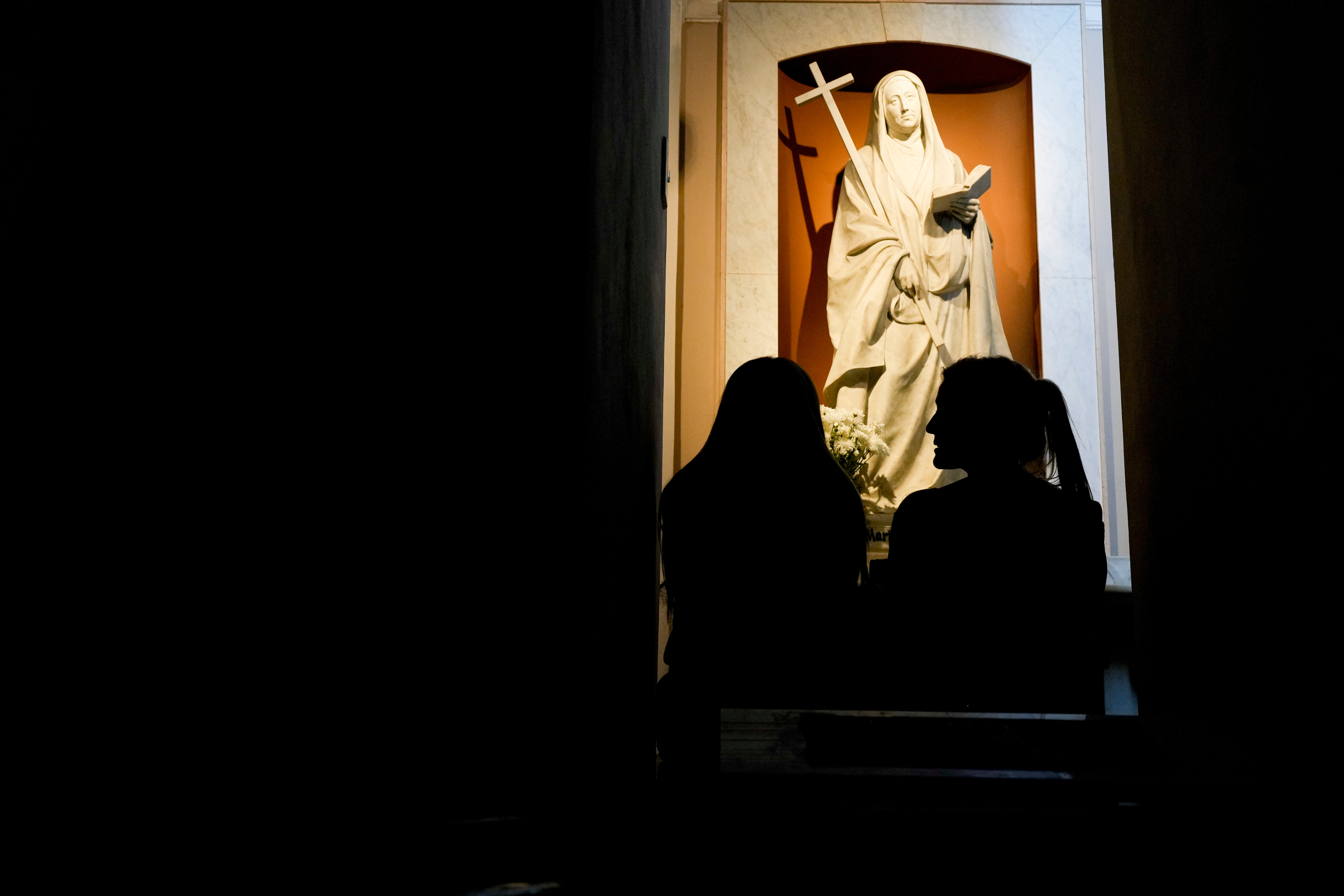 ARGENTINA-PRIMERA SANTA