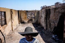 Incendios Chile: más de 20.000 toneladas de escombros; advierten contra "turismo de catástrofes"