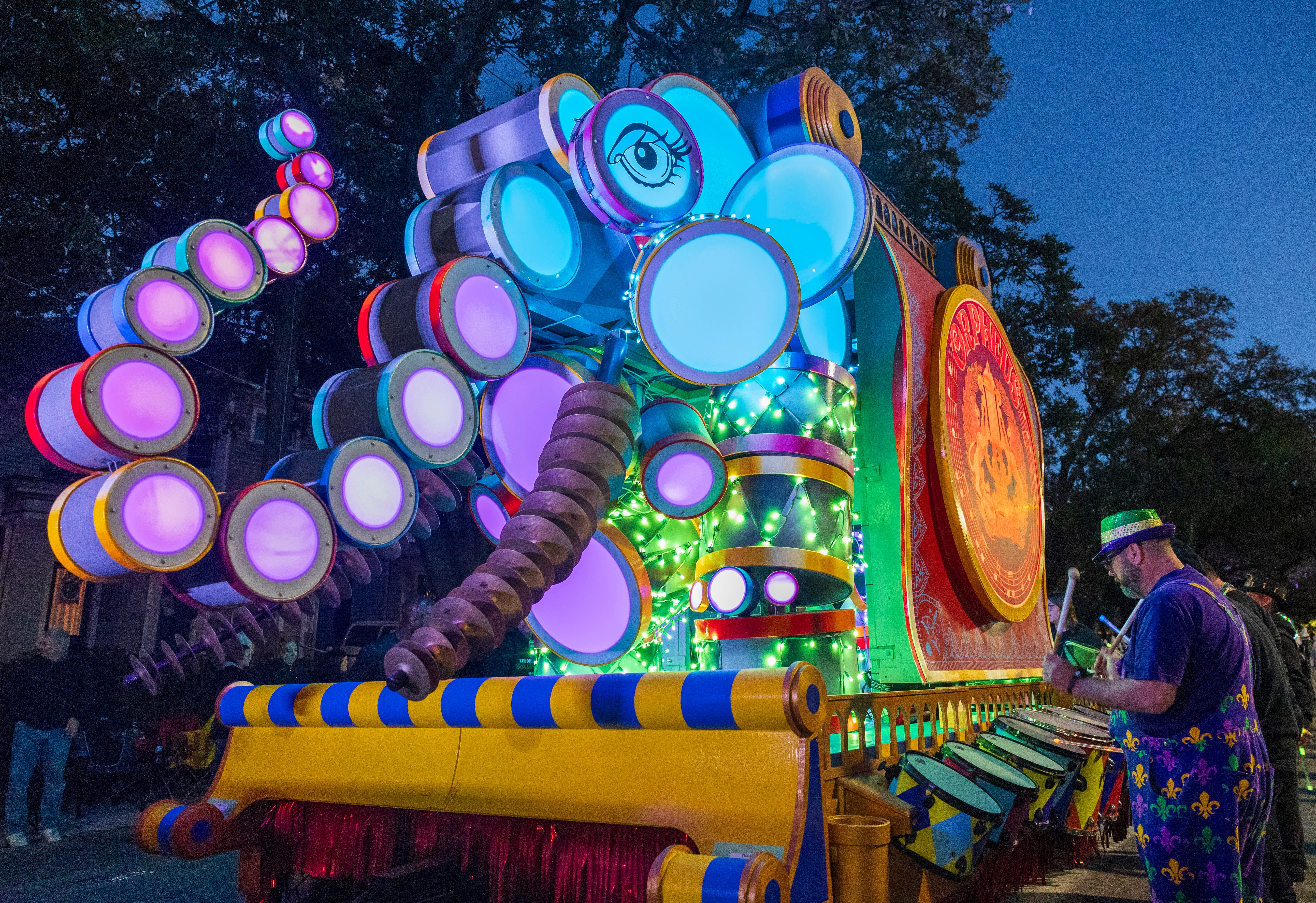 AMN-GEN NUEVA ORLEANS-MARDI GRAS