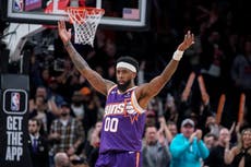Durant anota 28 puntos; Booker añade 25 y Suns vencen a Kings