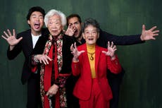 Sean Wang llega a los Oscar con sus abuelas por un corto sobre su familia