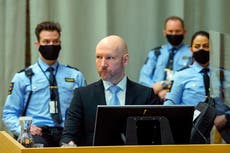 Asesino en masa noruego pierde 2do intento de demandar al Estado