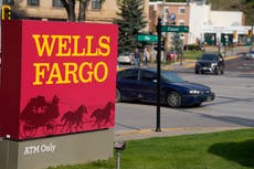 EEUU relaja restricciones a Wells Fargo tras años de vigilancia por escándalo