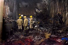 Incendio en fábrica de pintura en Nueva Delhi deja al menos 11 muertos