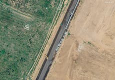 Egipto levanta un muro cerca de Gaza ante posible ofensiva en Rafah, según imágenes satelitales