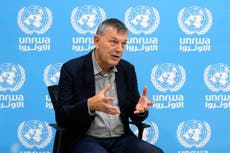 Jefe de agencia de ONU que ayuda a palestinos acusa a Israel de intentar "destruir" la organización