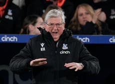 Hodgson no seguirá como técnico de Crystal Palace