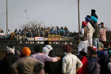 Agricultores indios rechazan propuesta del gobierno y continuarán su marcha a Nueva Delhi